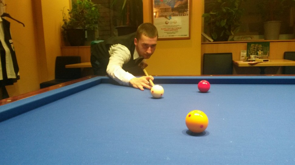 20140930_192725_Butora